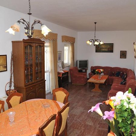 Apartment Froso On The Beach ريثيمنو المظهر الخارجي الصورة