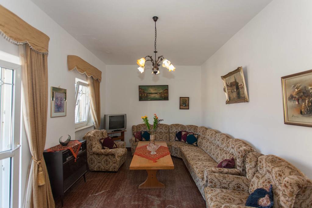 Apartment Froso On The Beach ريثيمنو المظهر الخارجي الصورة